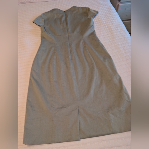 Antonio Melani Sage Green Sheath Dress Size 8 | Cap Sleeve Knee Length Work Dres - Picture 5 of 9